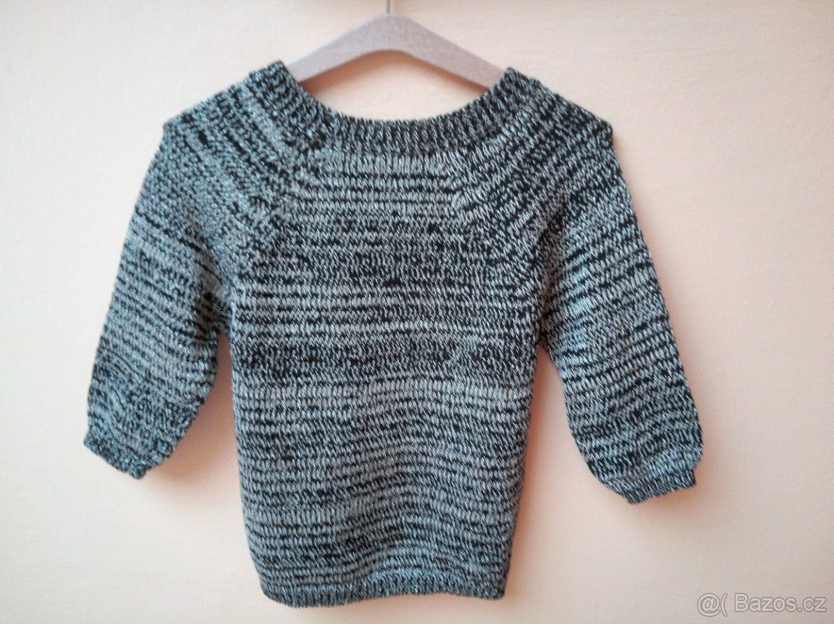 Černozlatý svetr vel. 36
