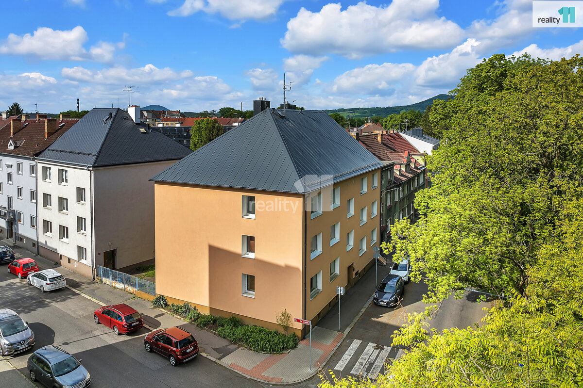 Prodej bytu 2+1, 61,30 m2, Dubická, Česká Lípa