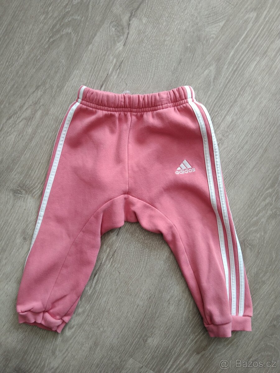 Adidas dámské dětské dívčí tepláčky velikost 86.