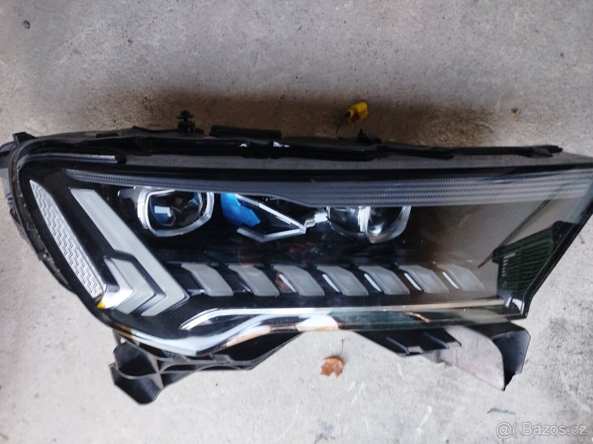 AUDI Q7 METRIX LEASER svetlo 4M r.2021