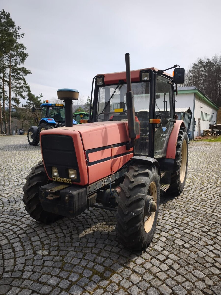 Traktor kolový Zetor 9540