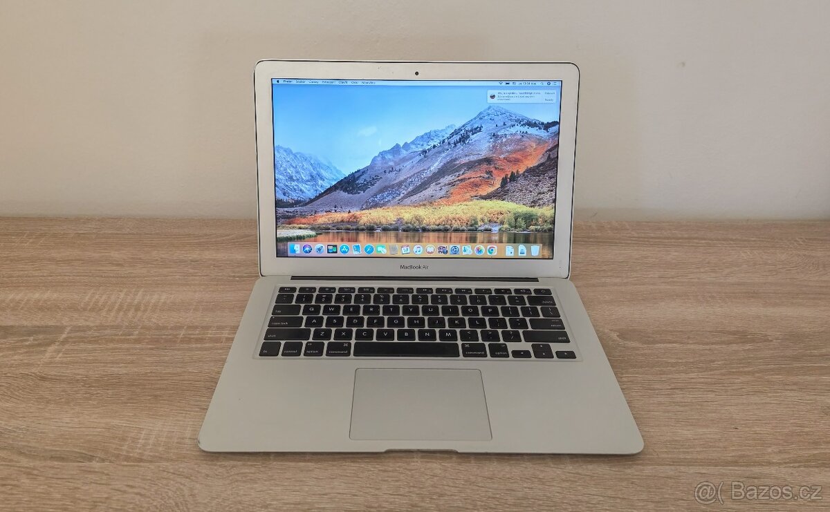 MacBook Air 13 2011 (i7, 4GB RAM, 500 GB SSD)