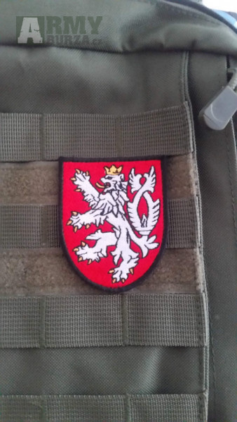 Nabízím Nový celovyšívaný znak Českého lva