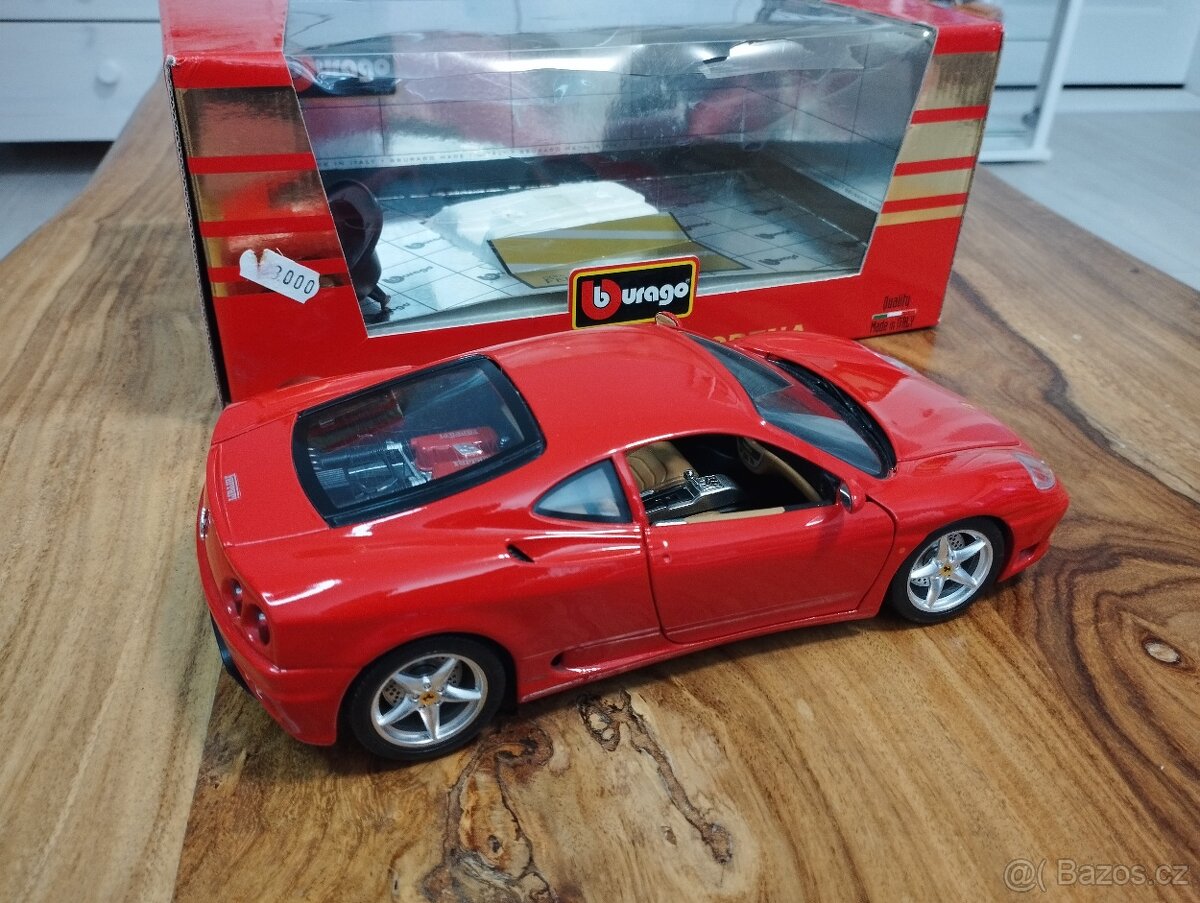 Ferrari 360 Modena 1/18 Bburago