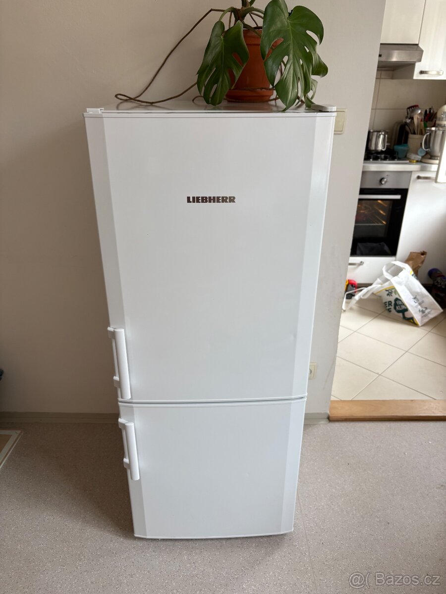 Lednice s mrazákem Liebherr CU 2311