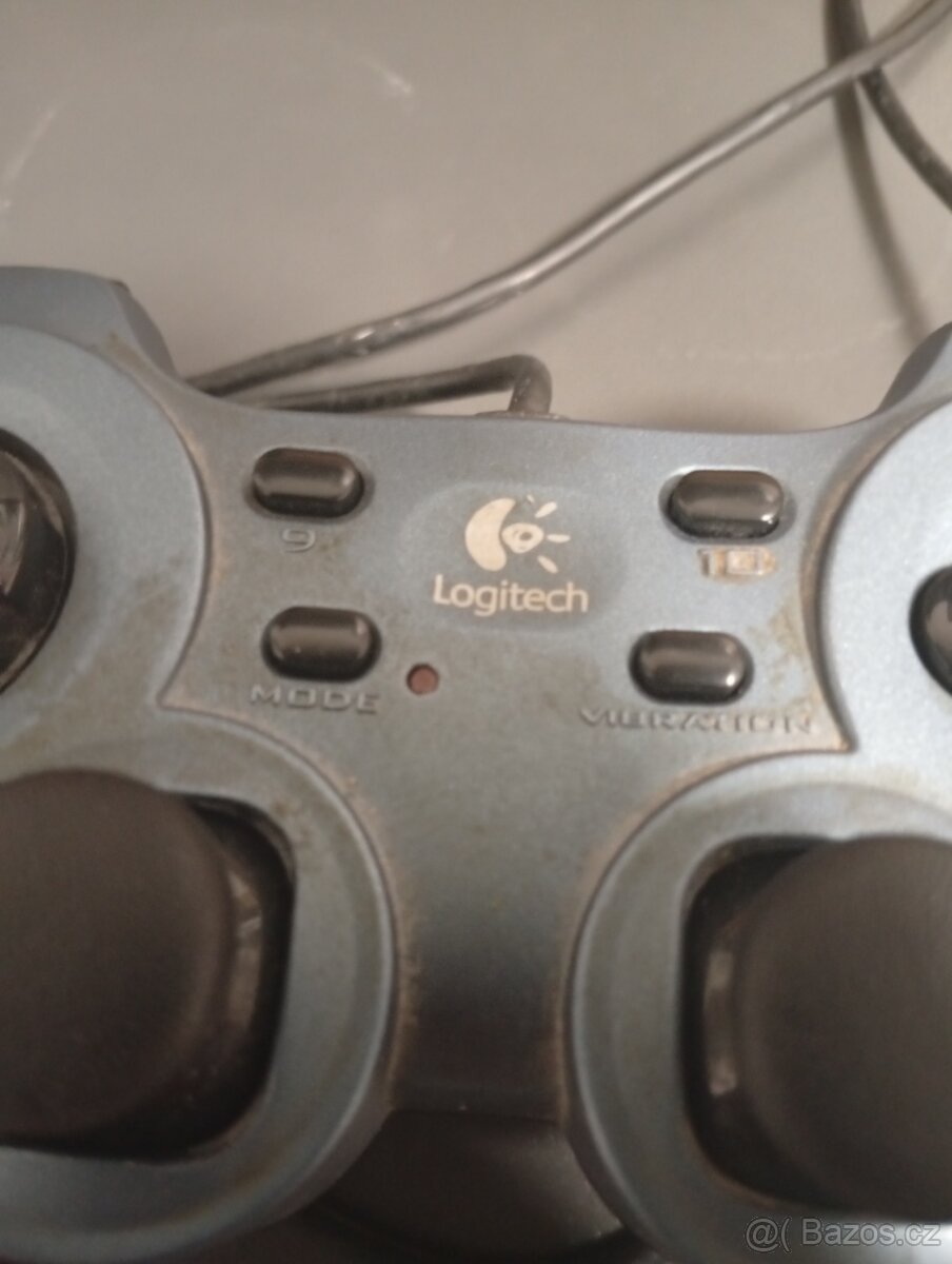 Prodám Gamepad Logitech ve vynikajícím stavu