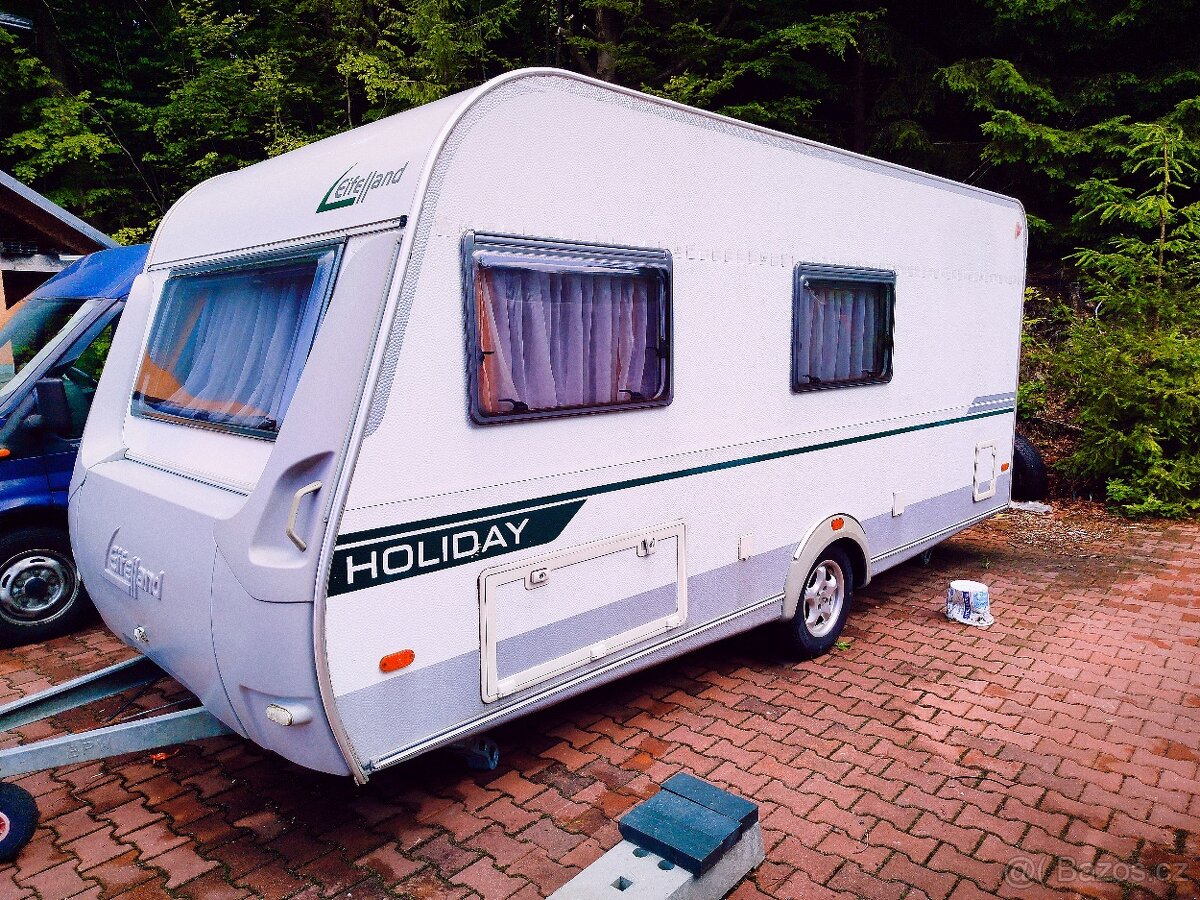 Obytný přívěs karavan Knaus Eifelland Holiday 460