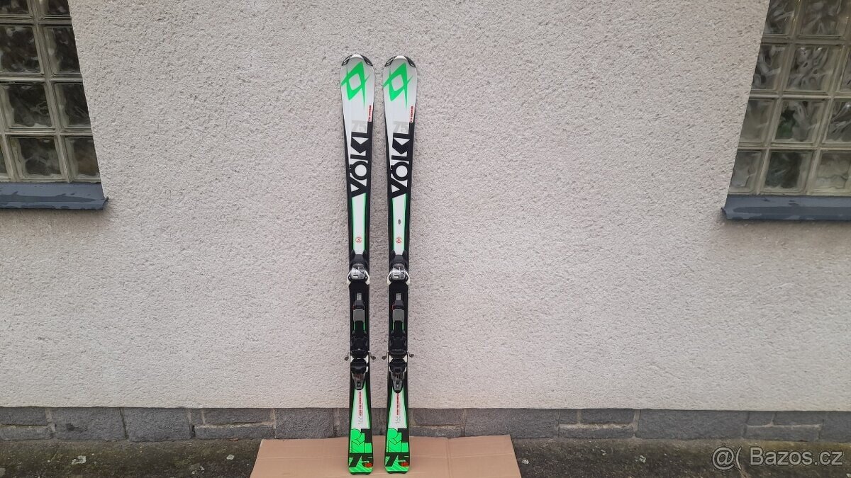 Kvalitní carvingové lyže Völkl 166 cm