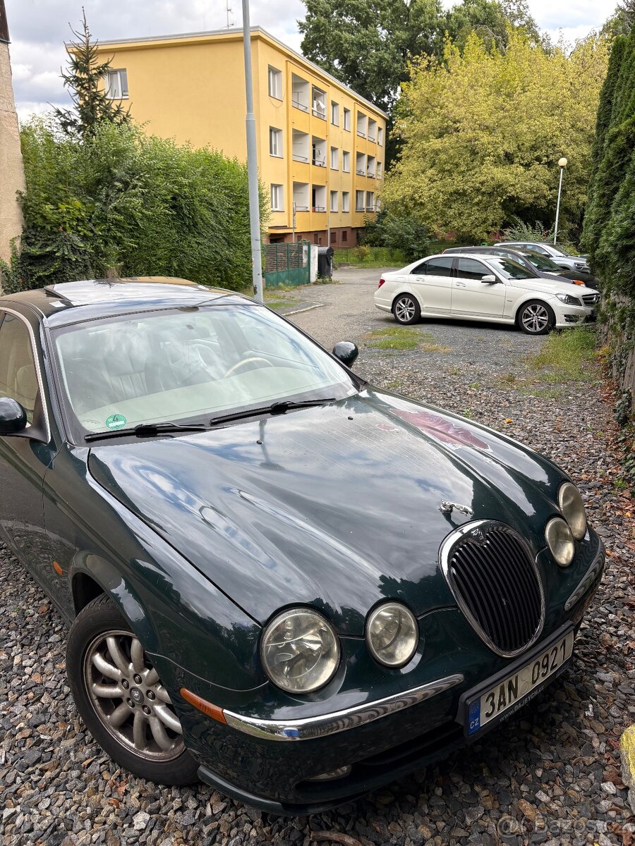 Jaguar S type 2.5l v6 147 kW