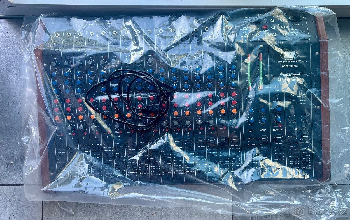 Profesionální mixážní pult DYNACORD - super stav jako nový F