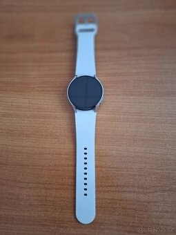 Prodám chytré hodinky Samsung Watch 6 40mm