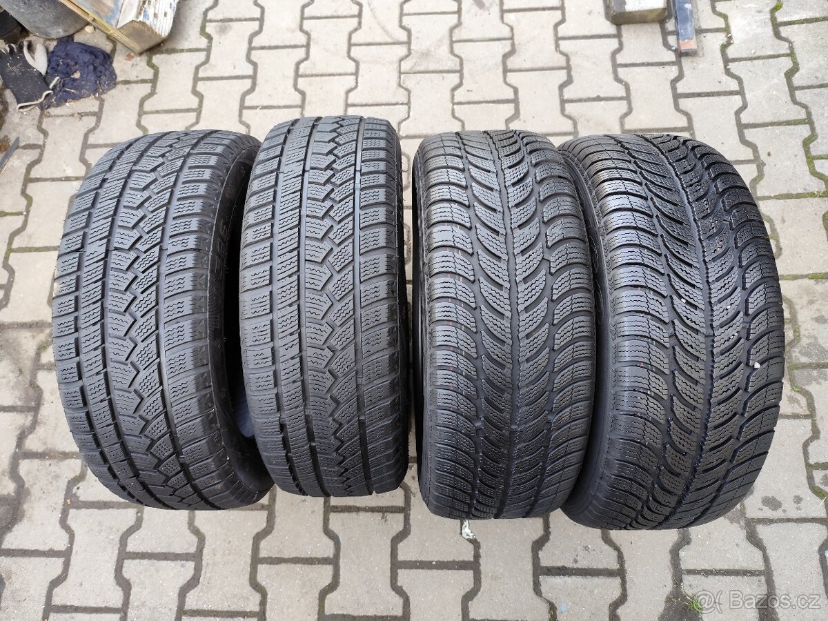 Zimní pneu 205/55/16