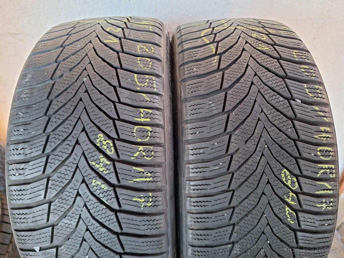 Prodám zimní pneu 205/40/17 Nexen