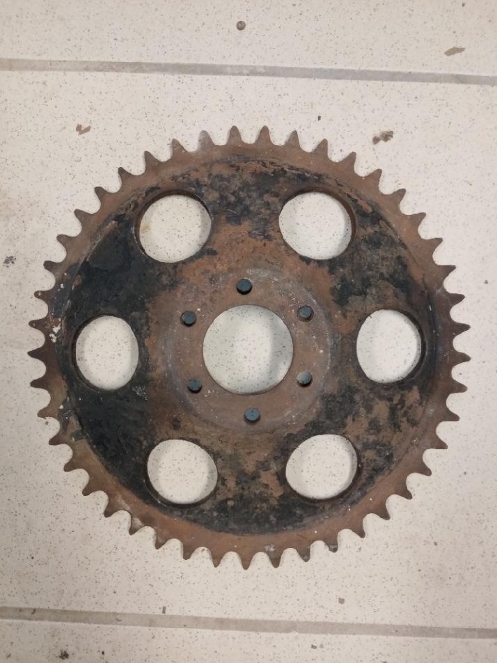 Nepoužitá stará rozeta, BSA, Triumph, nebo ?