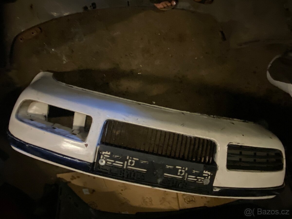 Přední nárazníky na Škoda Octavia 1