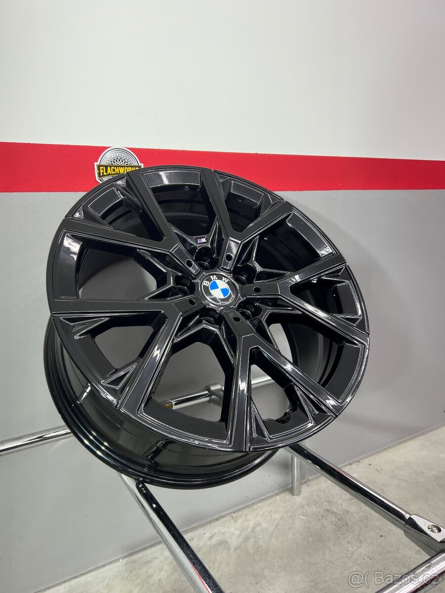 BMW 1 r18 5x112