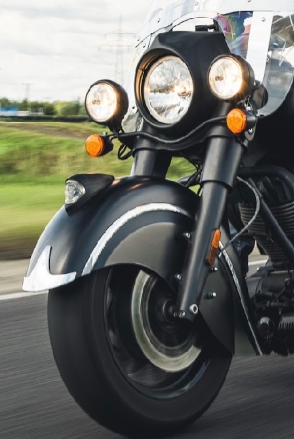 Indian - přední kolo + blatník