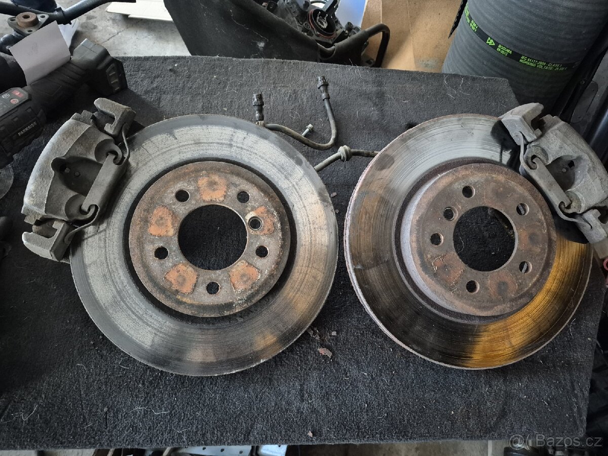 3l přední brzdy bmw e46