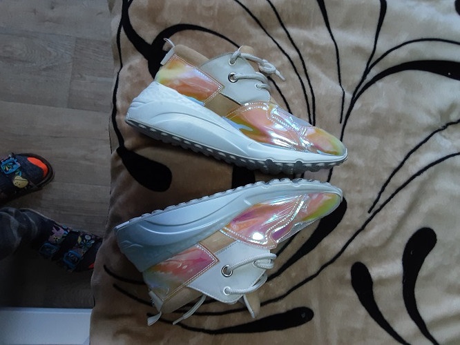 Dámské sneakersy Steve Madden v.40