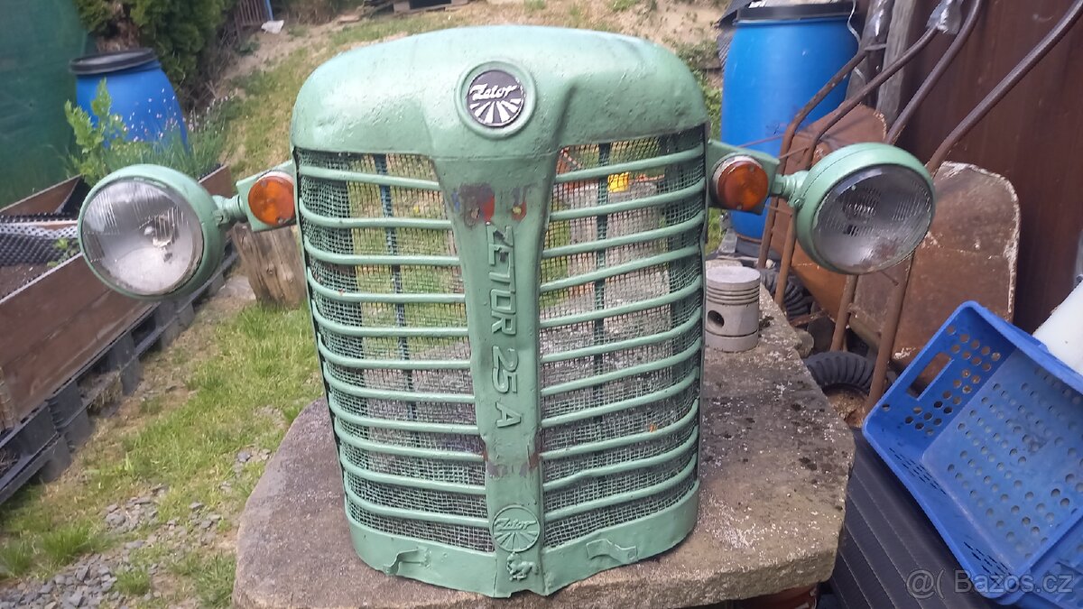Zetor 25 -maska