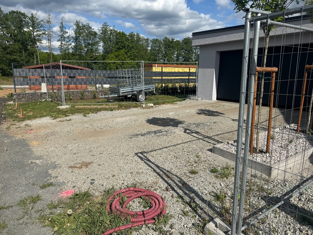 Mobilní plot o rozměru 3500mm x 2000mm