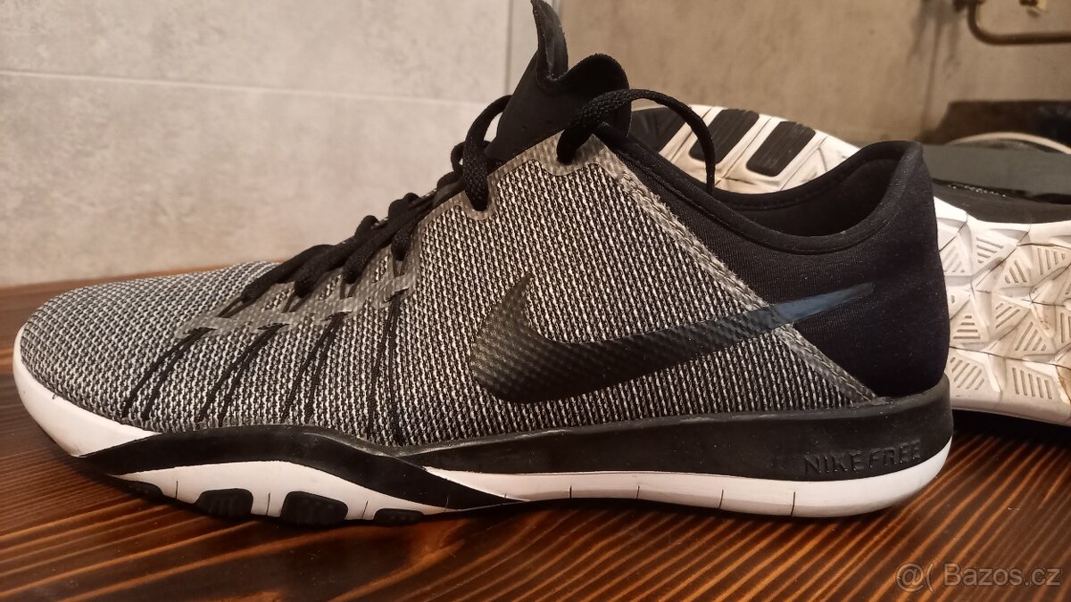 Tenisky NIKE training