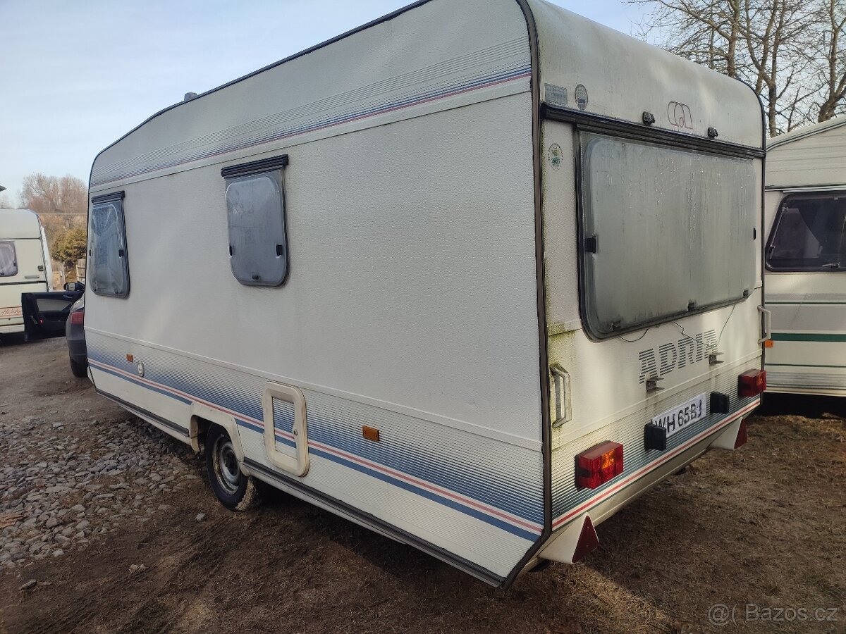 Adria, MOVER, předstan, 4 osoby, nová STK, 100Km/h