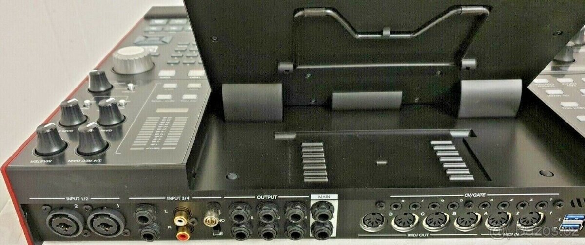 AKAI MPC X Groove Sampler jako NOVÝ v originální krabici