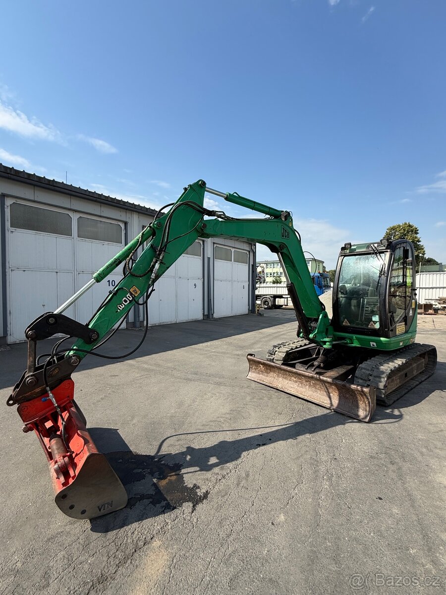 JCB 8080 pásové rypadlo