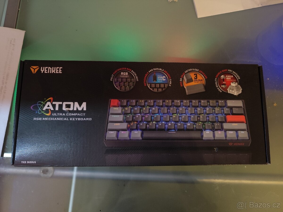 herní klávesnice yenkeee atom
