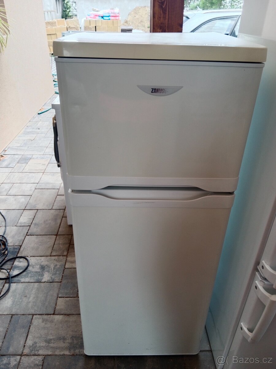 Lednice s mrazakem Zanussi