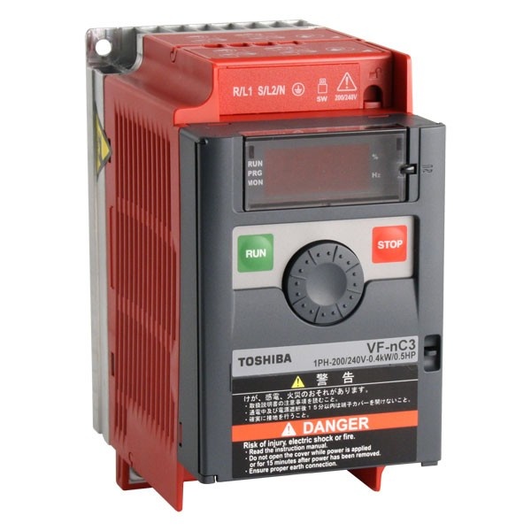 Frekvenční měnič Toshiba VFNC3S-2007PL