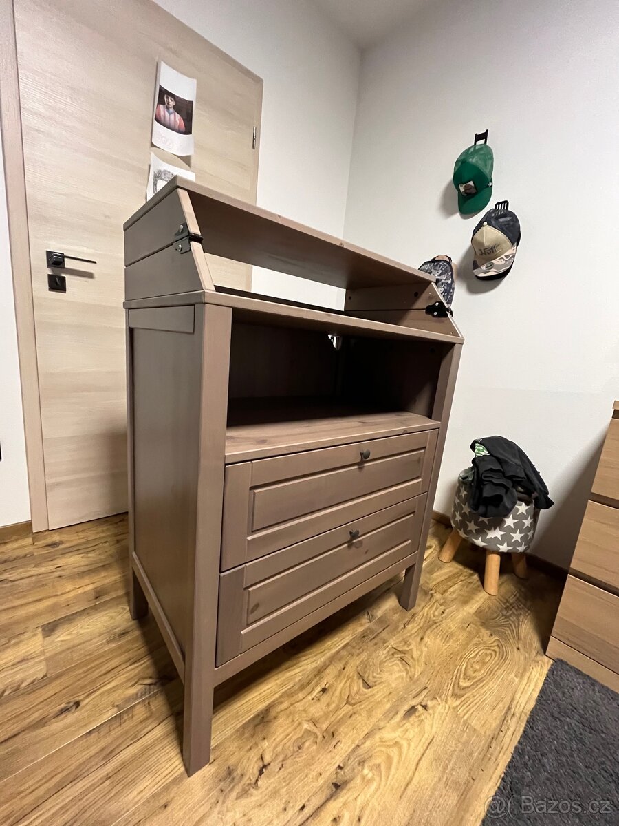 Komoda/ přebalovací pult ikea