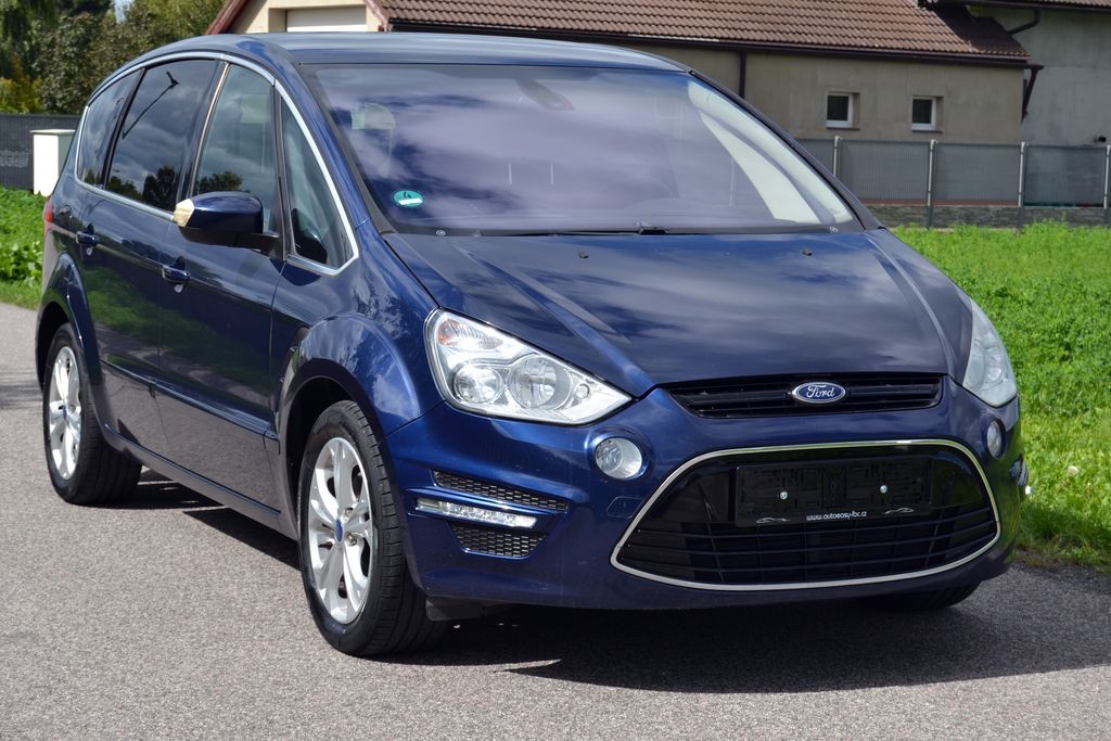 Ford S-Max 2.0 TDCI 120kW Titanium TOP STAV