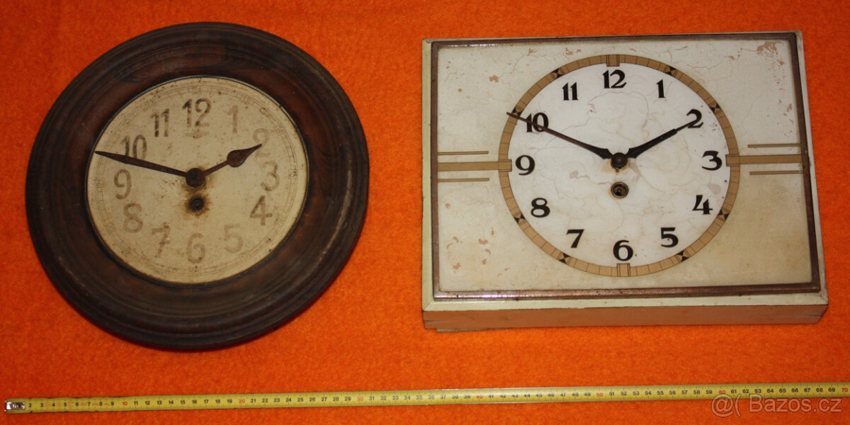 Hodiny kuchyňské + kruhové starožitné1, hodinky
