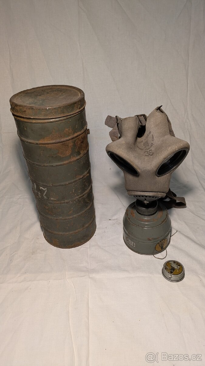 Plynová maska vz.35 "Kudrnáč"