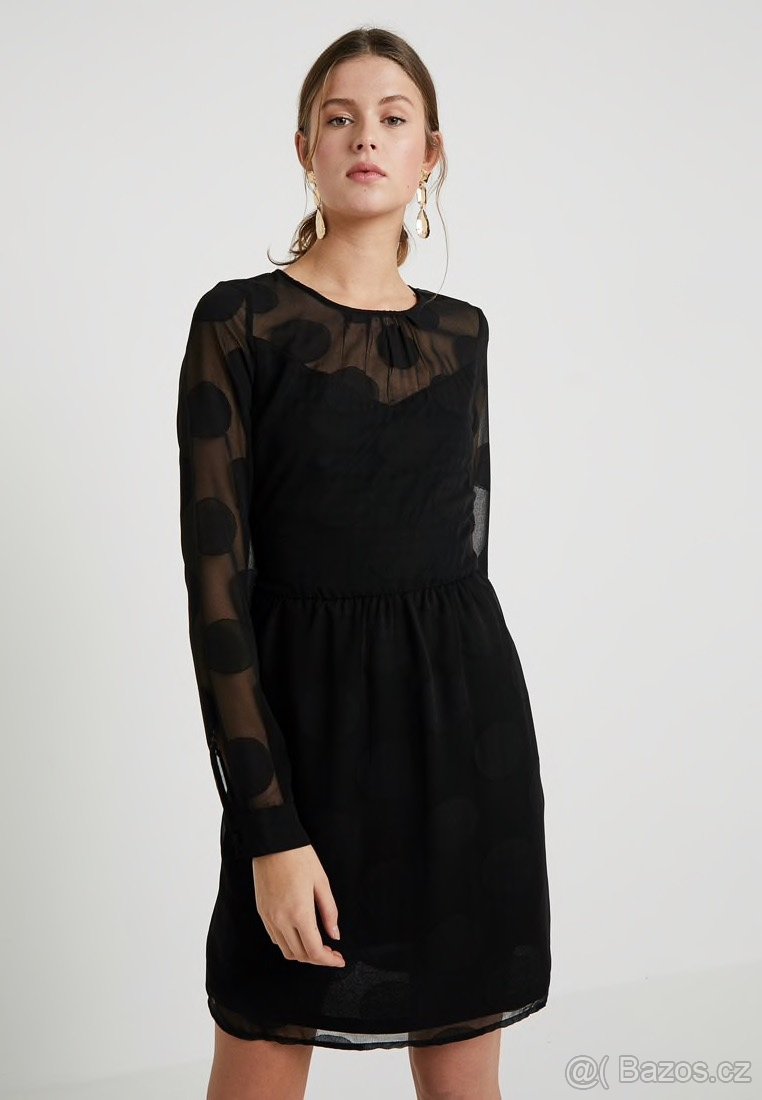 Malé černé, Vero Moda, velikost L - NOVÉ