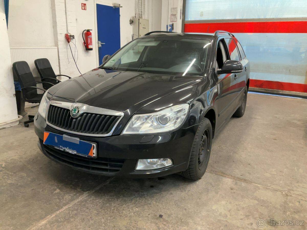 Škoda Octavia 2.0 TDI 103kW,1.Majitel,Xenon,Family