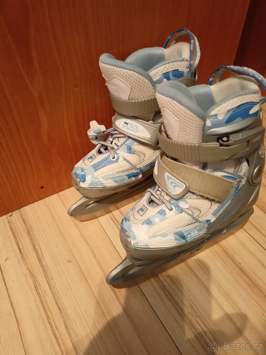 Prodám dětské lední brusle vel. 29 až 32