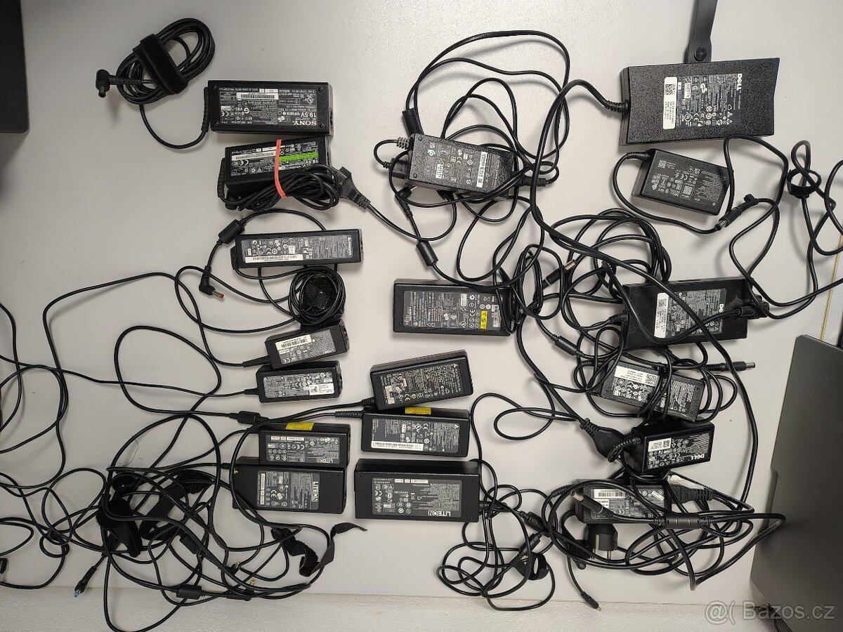 Adaptér nabíječka / HP / DELL / ACER / ASUS / SONY