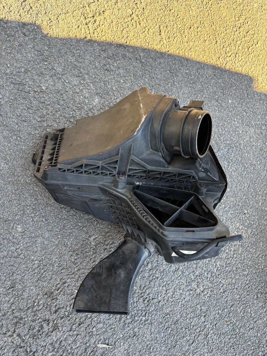 Filtr box a váha vzduchu