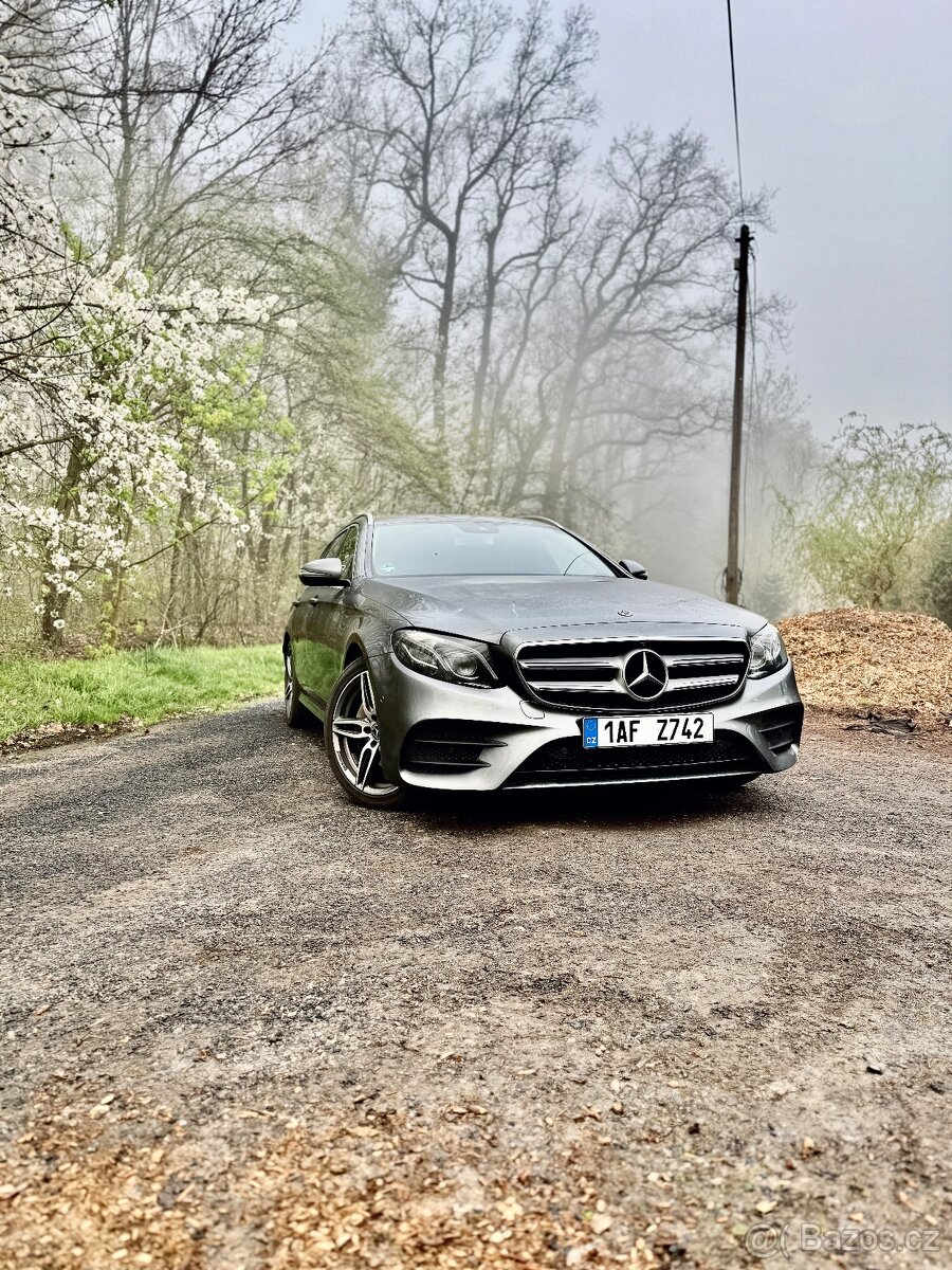 Mercedes E 220 d kombi AMG packet