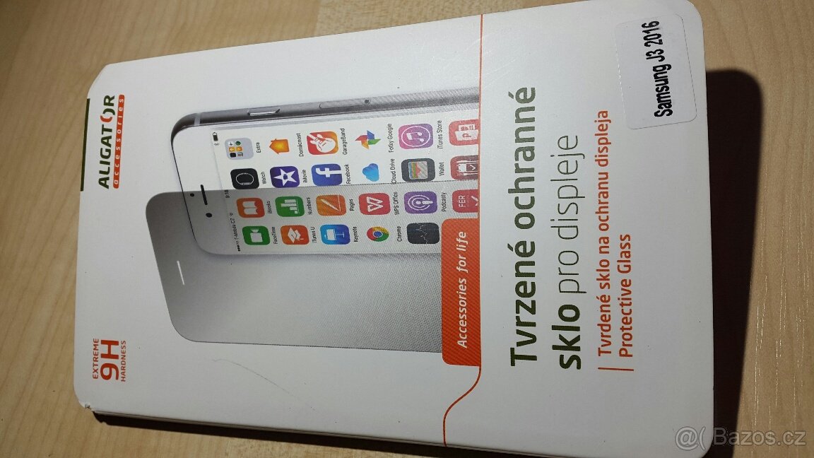 Prodám nové tvrzené ochranné sklo na mobil Samsung J3