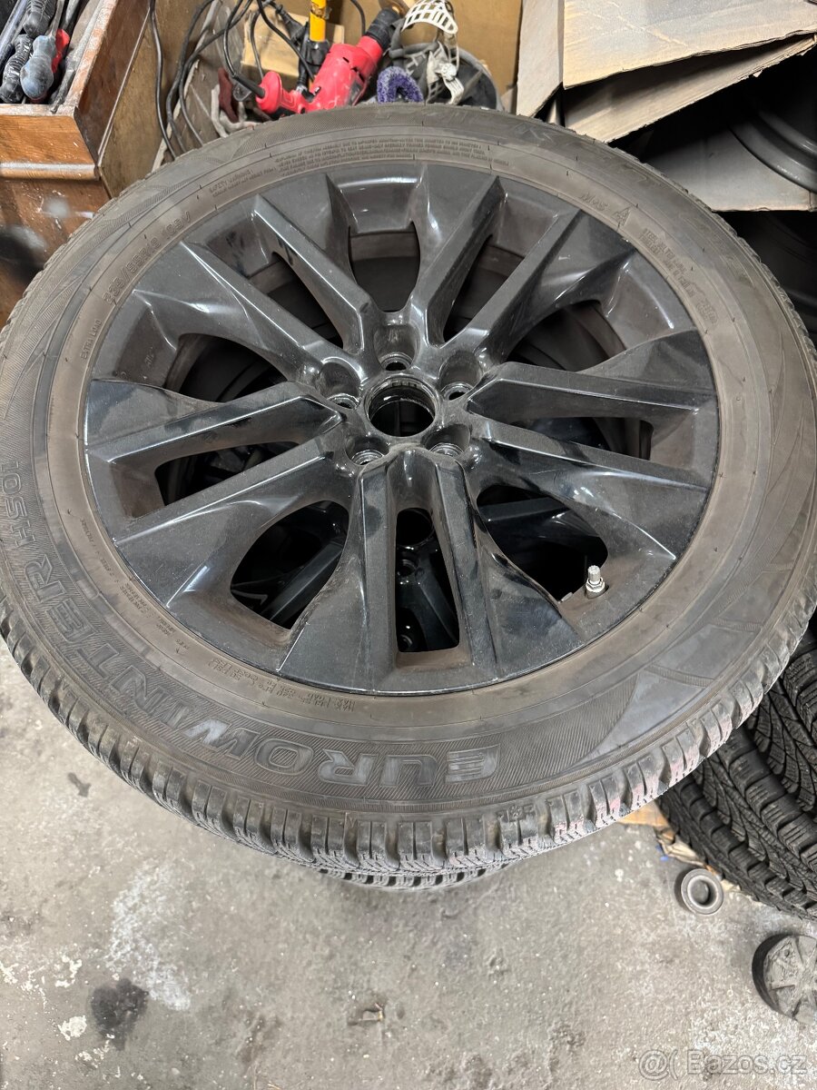 Alu kola TOYOTA RAV4 235/55 r19