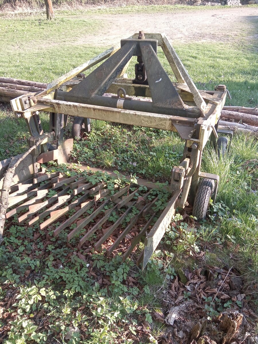 Vyorávač stromků