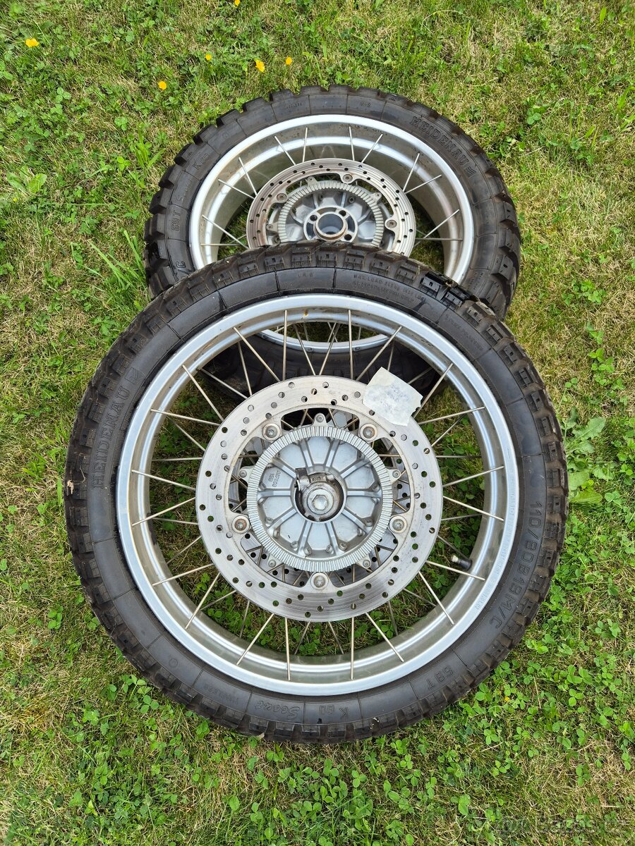 Kola BMW R1150GS