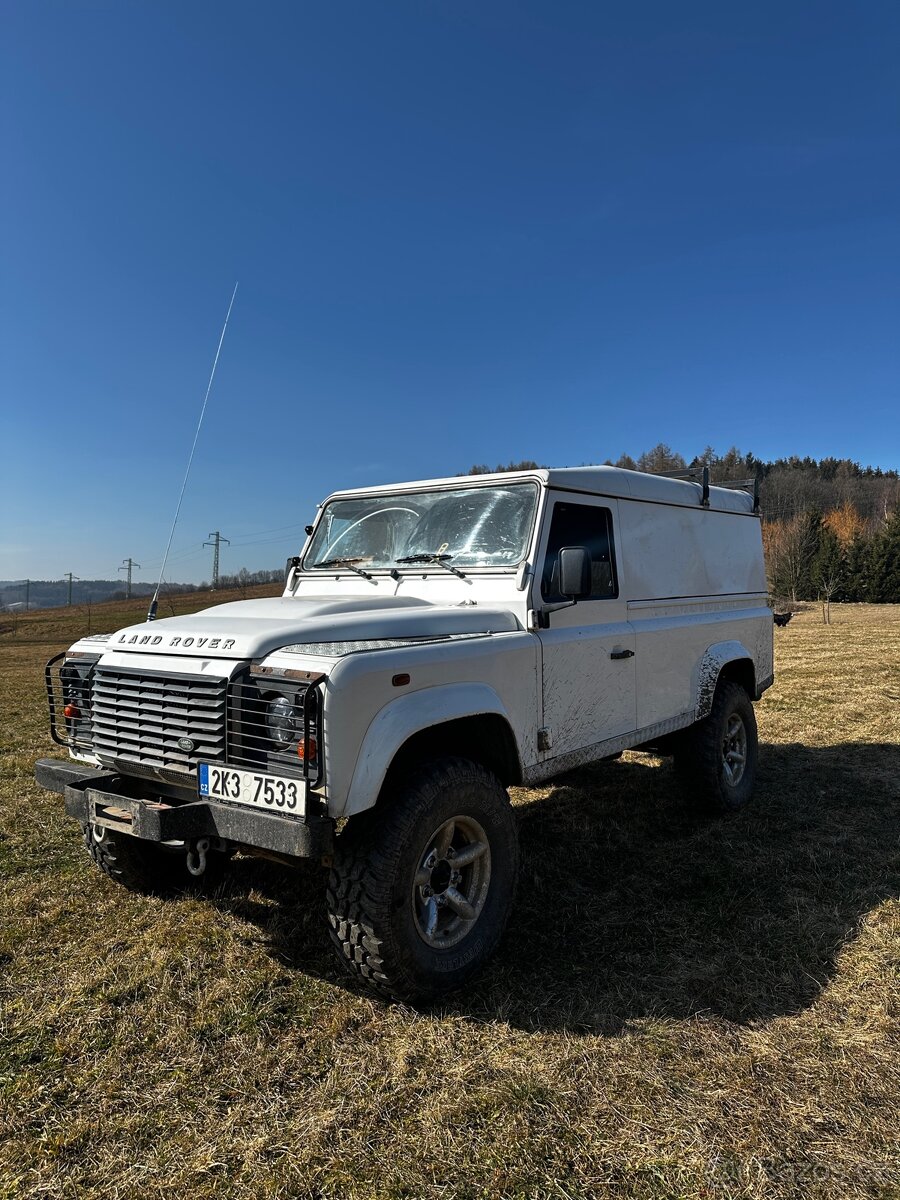 Land Rover Defender 110 Puma 2.4TDCi