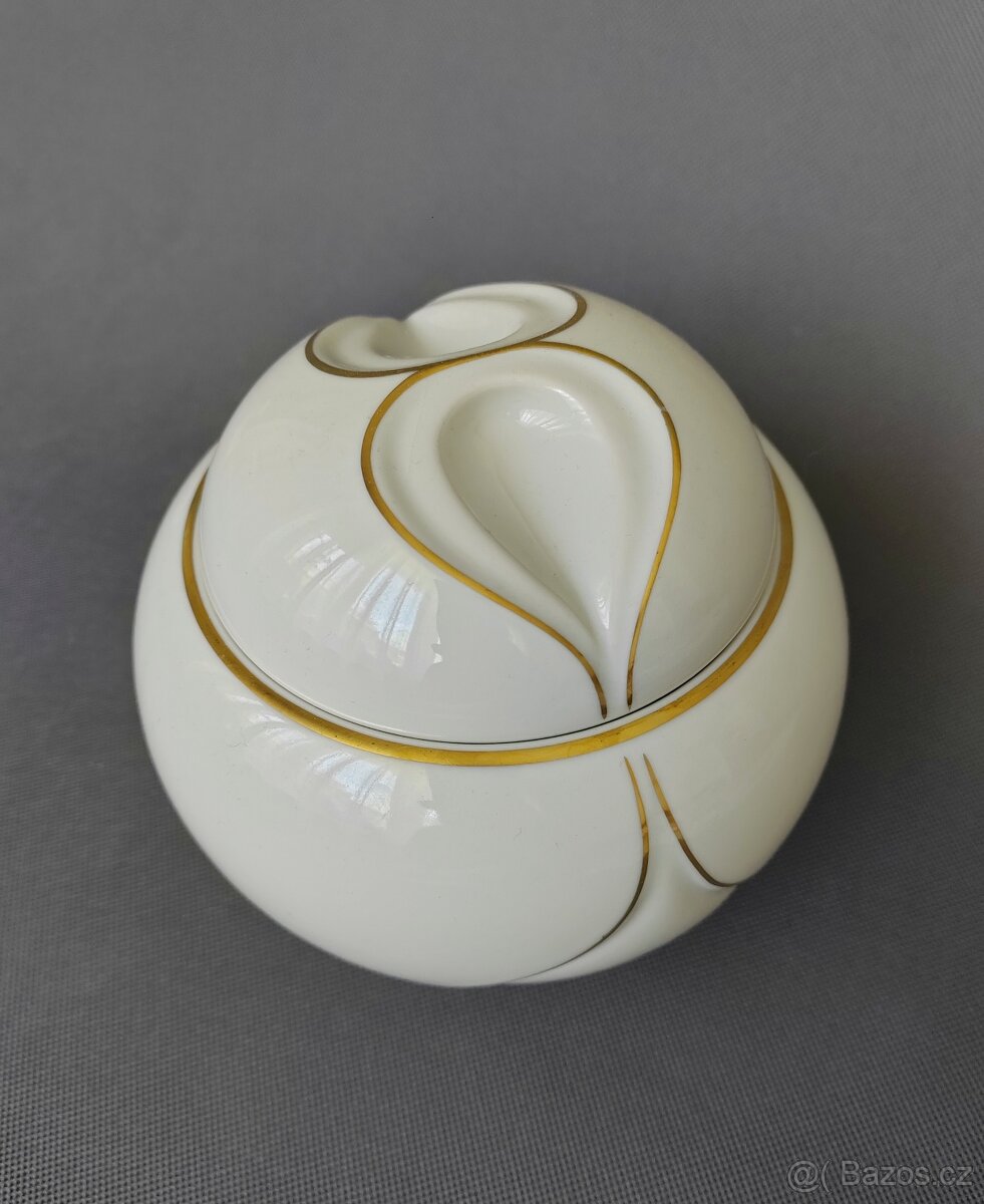 Krásná porcelánová dóza/cukřenka od Jaeger & Co Bavaria