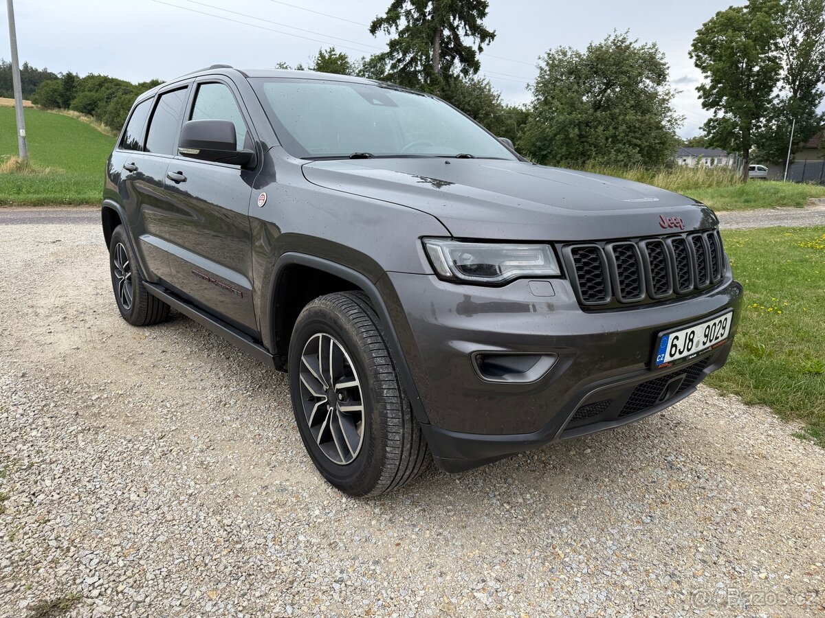 Prodám Jeep Grand Cherokee, 3,0 L V6 CRD 184kw TRAILHAWK