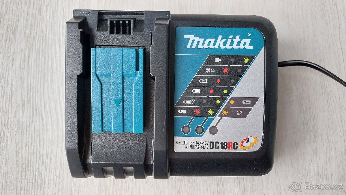 Nabíječka Makita DC18RC